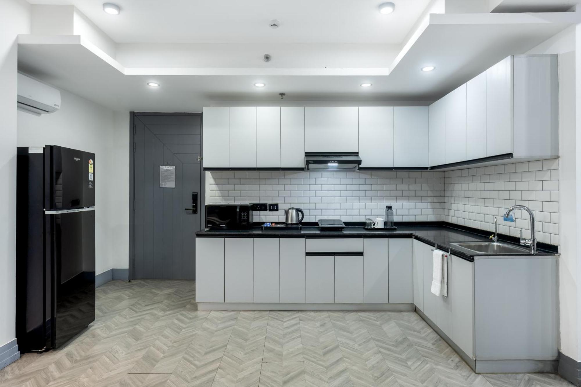 Bedchambers Serviced Apartments, Mg Road Gurgaon Ngoại thất bức ảnh